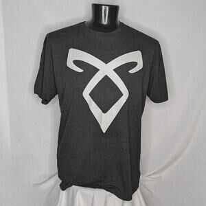 Shadow Hunters Men's Graphic Tee XXL Excellent Collectible